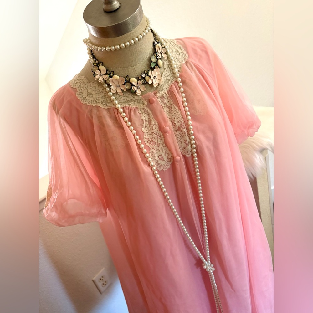 EUC M Pink Lace Vintage Nightgown Set RARE HTF - Picture 3 of 13